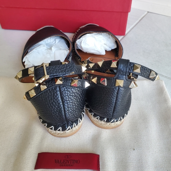 NEW Authentic Valentino rockstud espradrilles (7) - Picture 6 of 14